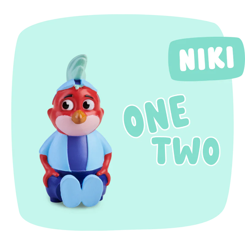 Figur von Niki "Erstes Englisch" steht neben One und Two, zur Förderung der englischen Sprachkenntnisse.